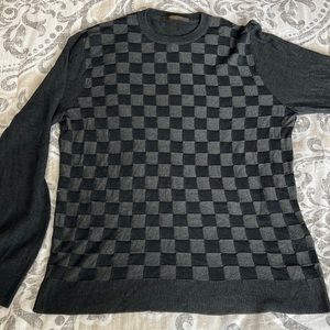 Men’s Louis Vuitton sweater